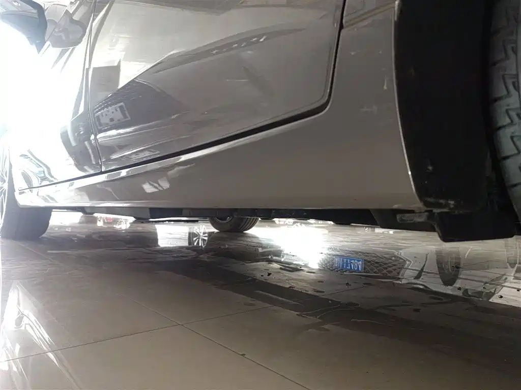 Toyota Avalon 2022 2.0L Luxury Edition фото 22