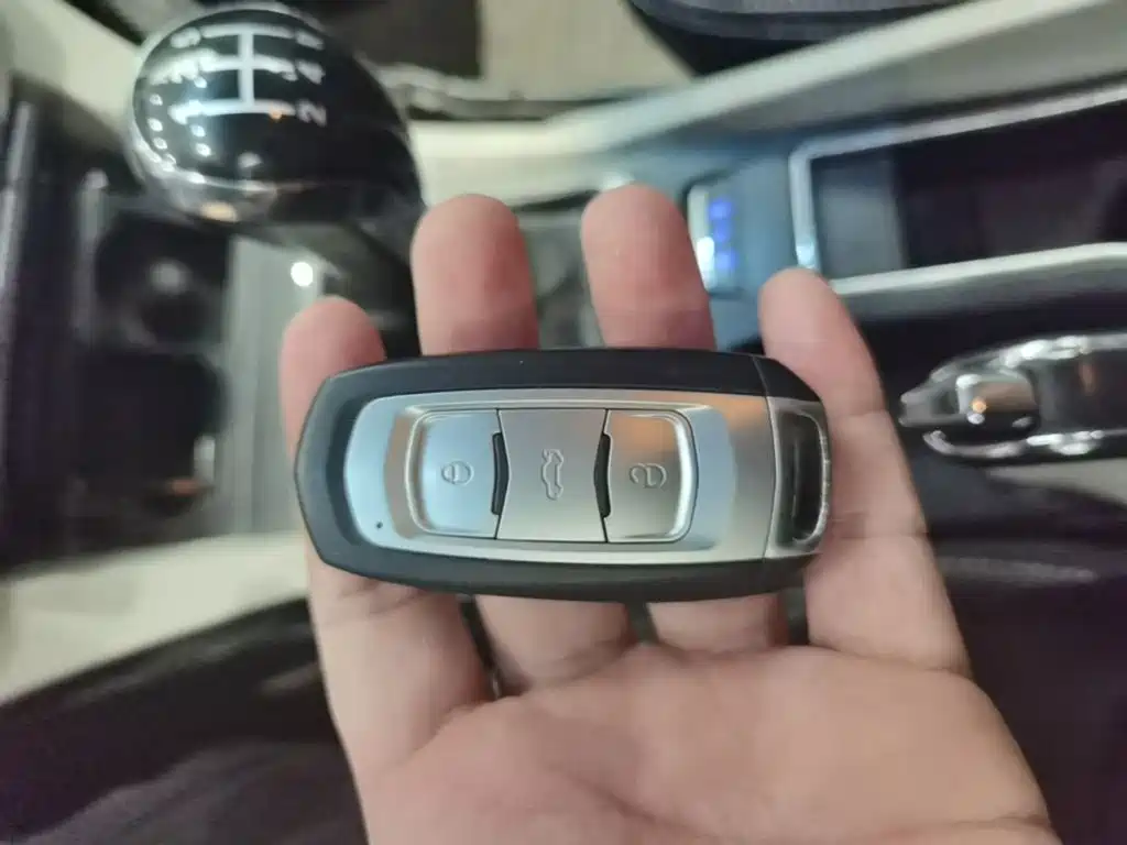 Geely Emgrand 2015 2014 Sedan 1.5L Manual Fashion