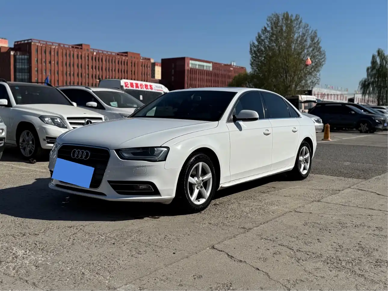 Audi A4L 2015 35 TFSI Auto Standard