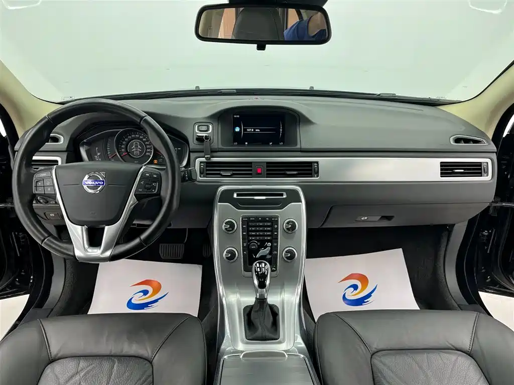 Volvo S80L 2015 2.0T T5 Momentum Edition фото 8