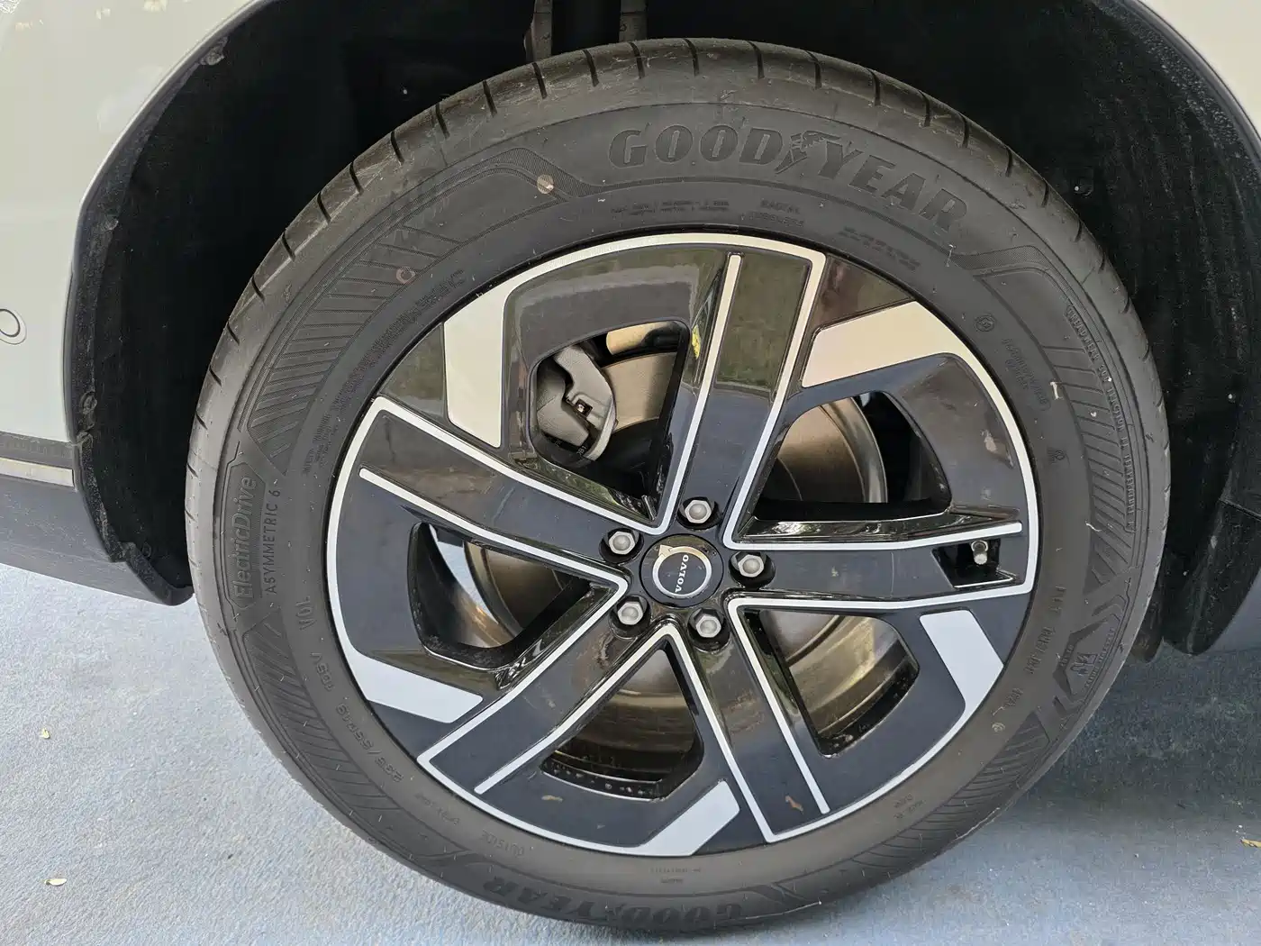 Volvo XC70 Plug-in Hybrid 2026 2026 AWD Extended Range Core