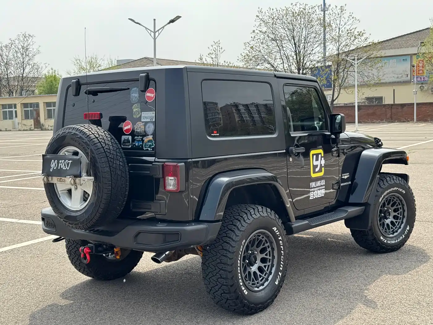 Jeep Wrangler 2010 2010 3.8L Sahara 2-Door