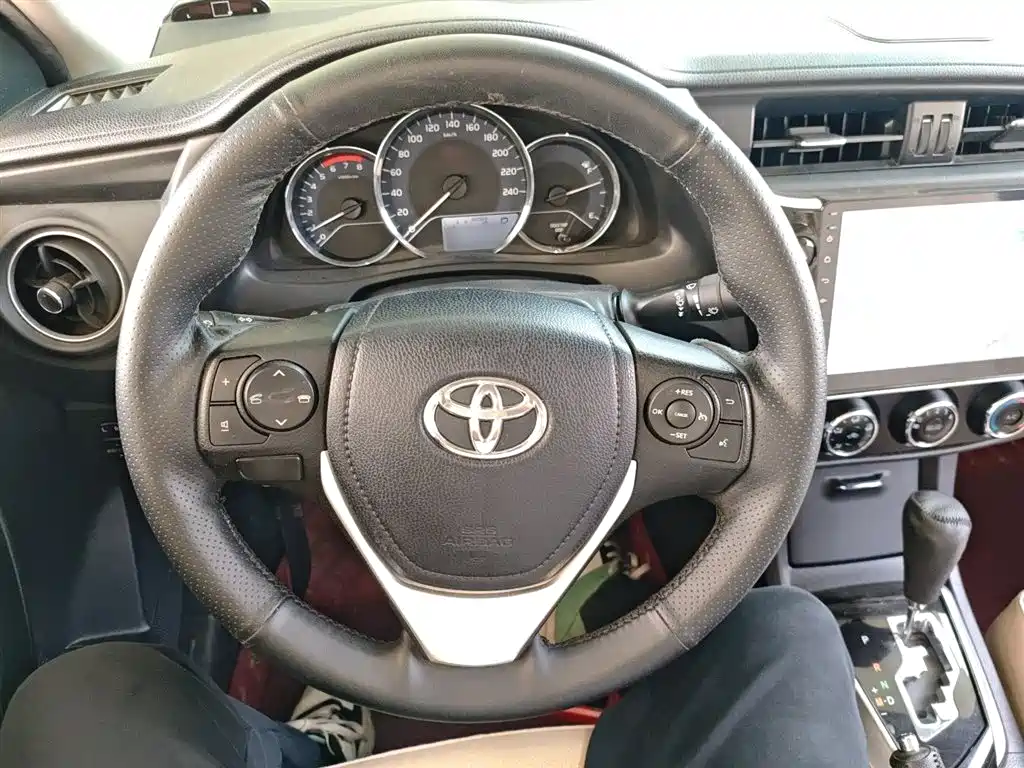 Toyota Corolla 2017 Facelift 1.2T S-CVT GL фото 11