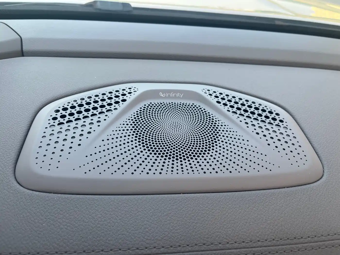 GEELY AUTOMOBILE XINGYUE L