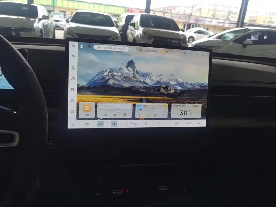 Wuling Motors Wuling Xingguang 2024 2023 150 Advanced Edition
