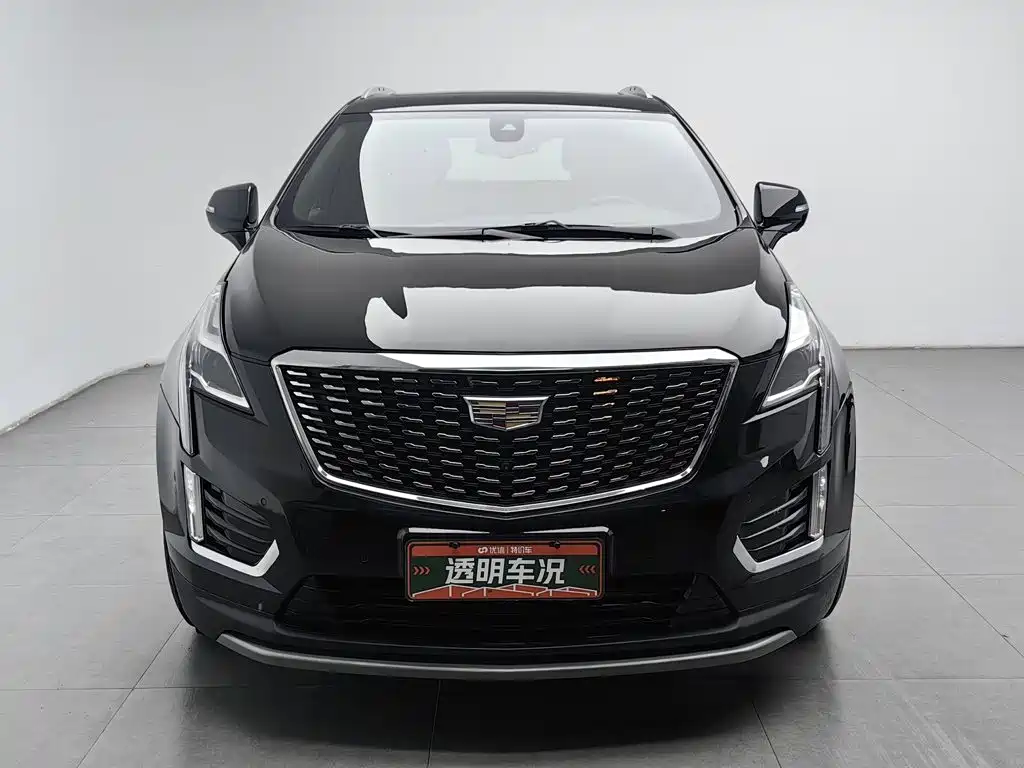 Фото 3 - Cadillac XT5