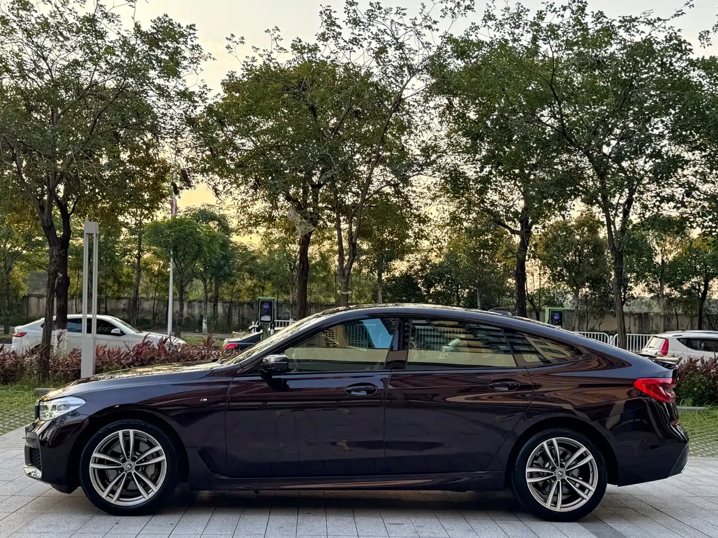 BMW 6 Series GT 2019 630i M Sport Package фото 12