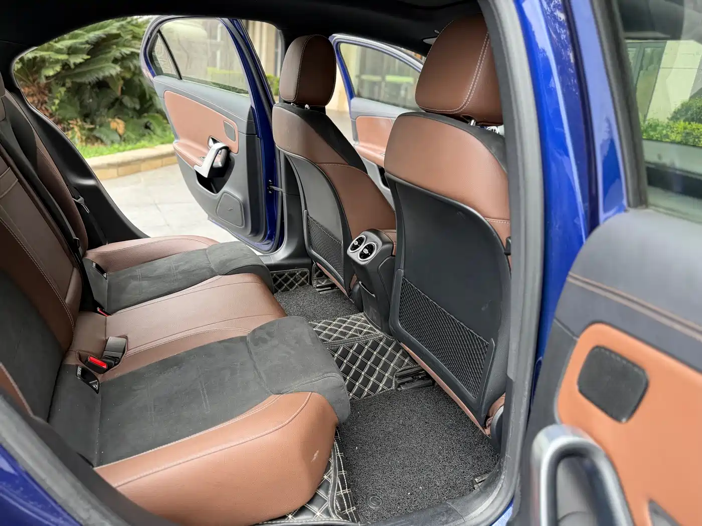 Mercedes-Benz A-Class 2020 A 200 L Sport Sedan фото 6