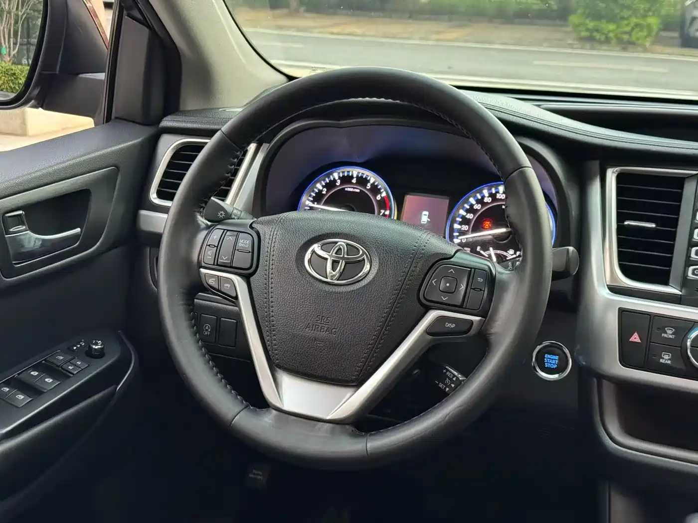 Toyota Highlander 2015 2.0T AWD Luxury Edition 7-seater фото 9