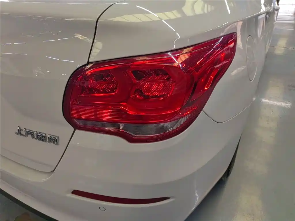 Chevrolet Cavalier 2019 320 Automatic Joy Edition фото 8