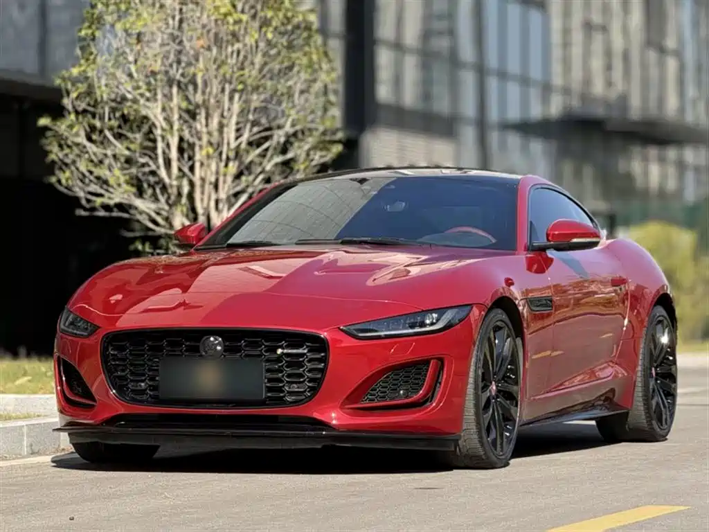 Jaguar F-TYPE 2023 Model P300 Hardtop R-DYNAMIC BLACK