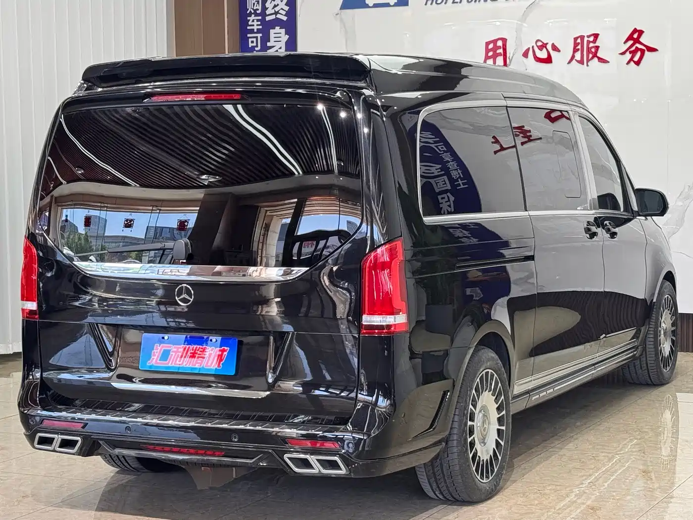 Mercedes-Benz V-Class 2022 V 260 L Long Wheelbase Luxury Edition фото 7