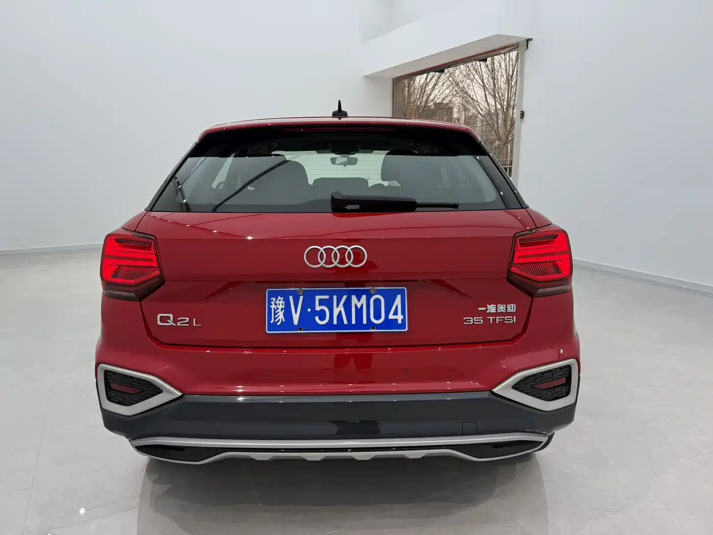 AUDI Q2L