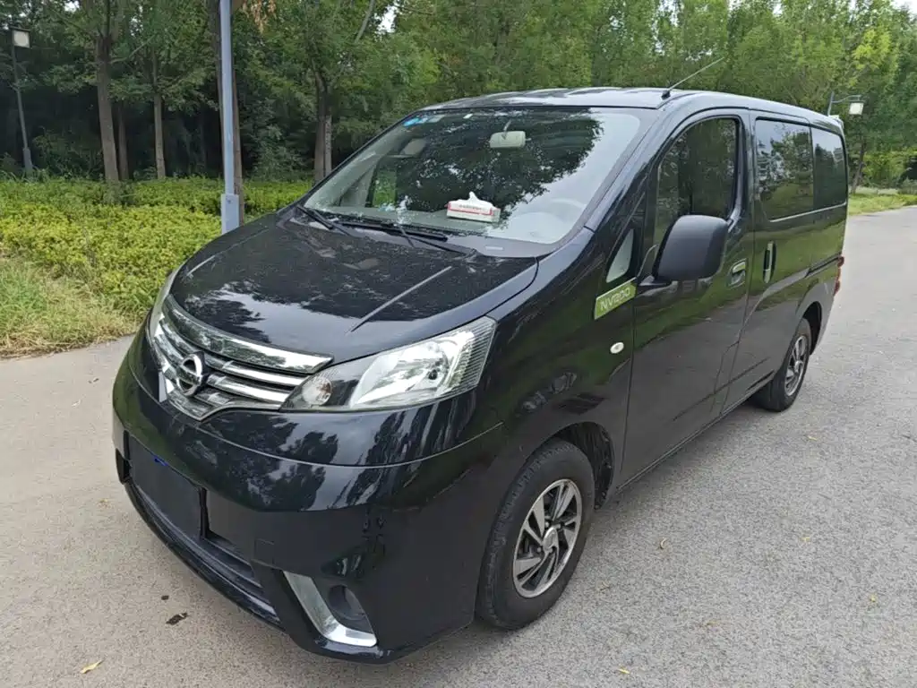 Nissan NV200 2018 2018 1.6L CVT Premium