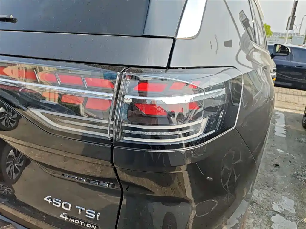 Volkswagen Talagon 2025 Model 450TSI AWD Premium 6-Seater фото 24