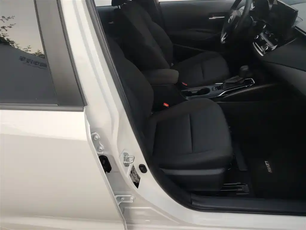 Toyota Levin 2024 Smart Hybrid 1.8L Leading Edition фото 25