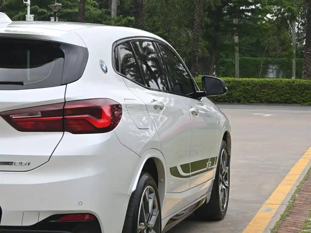 BMW X2 2021 Facelift xDrive25i Shadow Night Edition фото 13