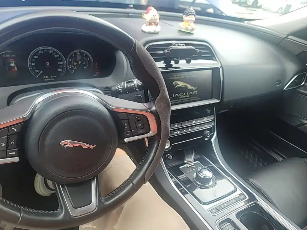 Jaguar XEL 2019 2019 2.0T 200PS Premium