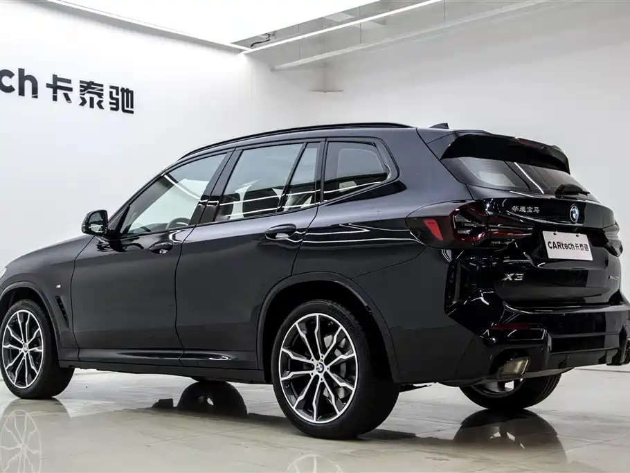 BMW X3 2023 Facelift xDrive30i Leading M Night Package фото 7