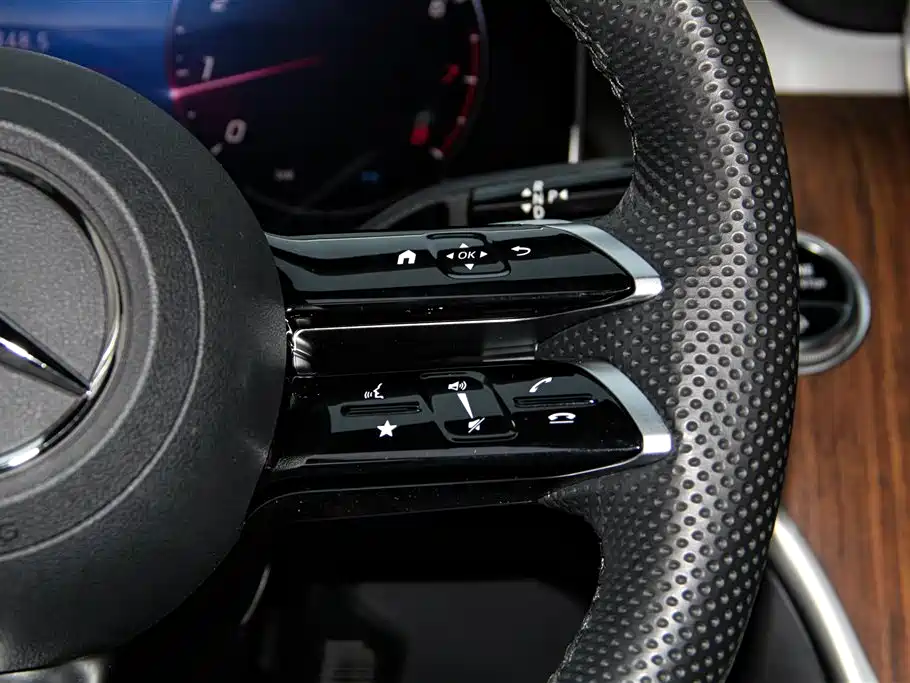 Mercedes-Benz GLC 2024 GLC 300 L 4MATIC Dynamic 5-seater фото 28