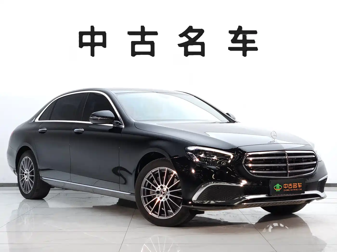 Фото 3 - Mercedes-Benz E-Class