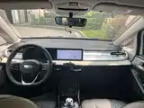 Фото 5 - Geely Geometry E Firefly