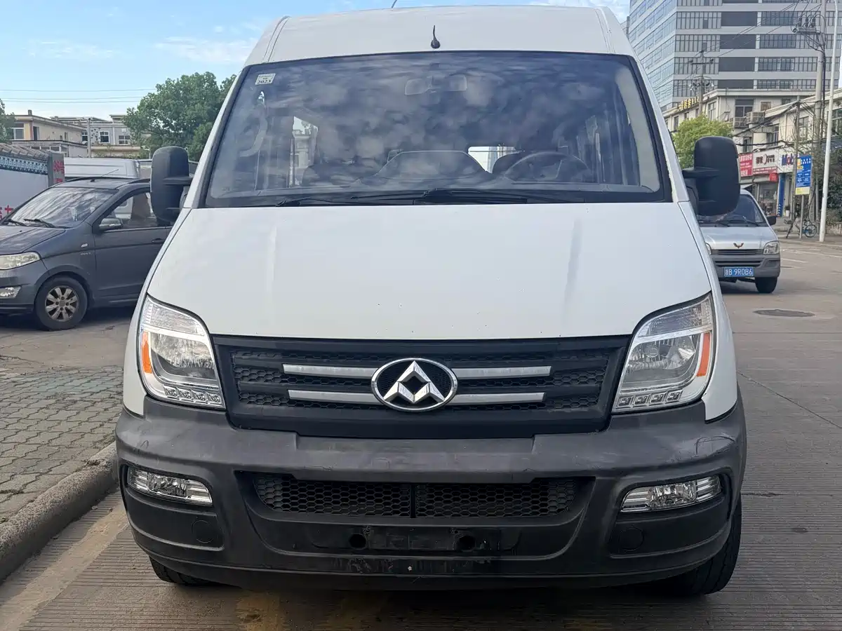 SAIC MAXUS XINTU V80