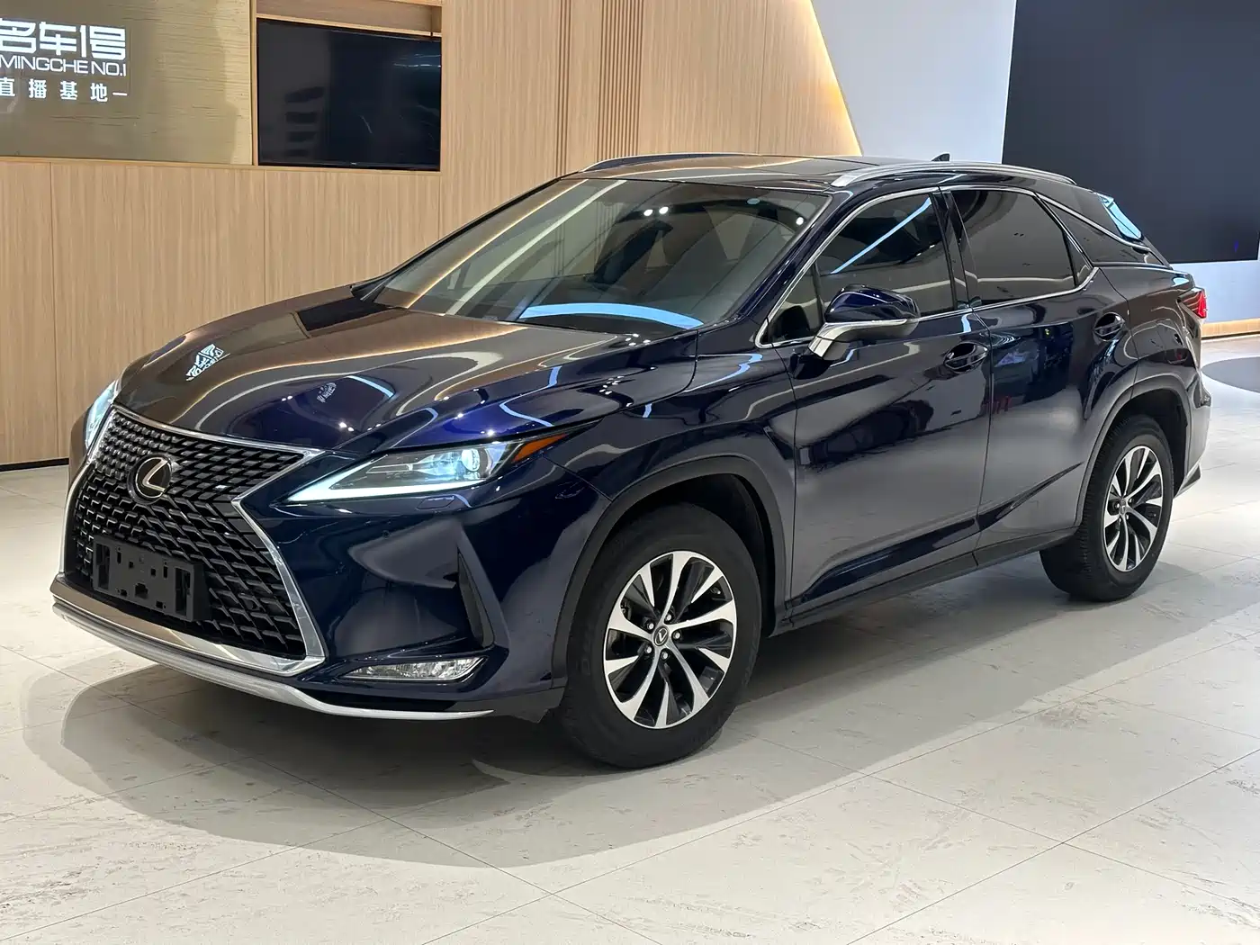 Lexus RX 2020 300 2WD Elite Edition China VI