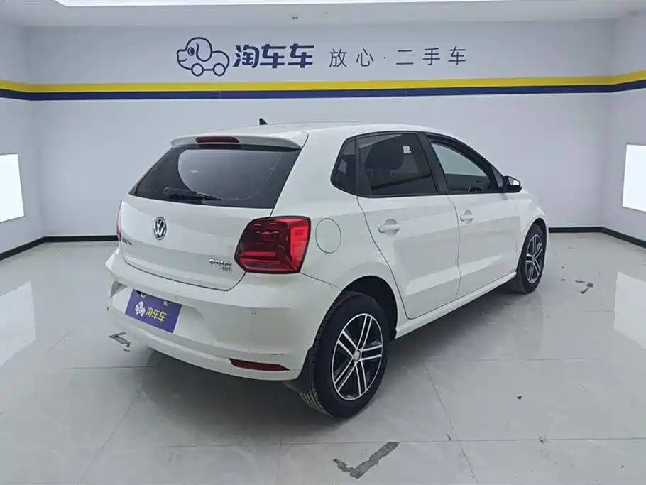 Volkswagen Polo 2018 1.5L Auto Comfort фото 3