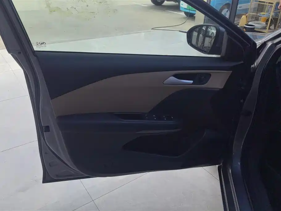 Chevrolet Monza 2020 320 Auto Joy Edition фото 7