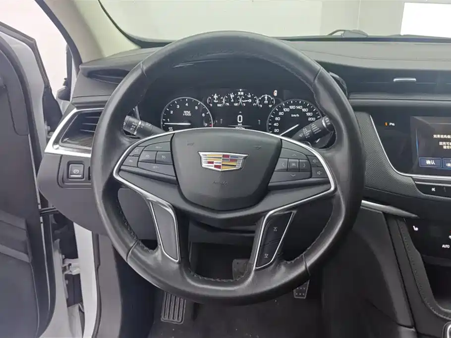 Cadillac XT5 2018 25T Luxury фото 15