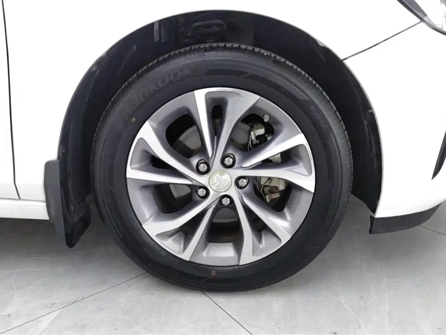 Buick Verano 2023 Pro Joy Edition фото 6