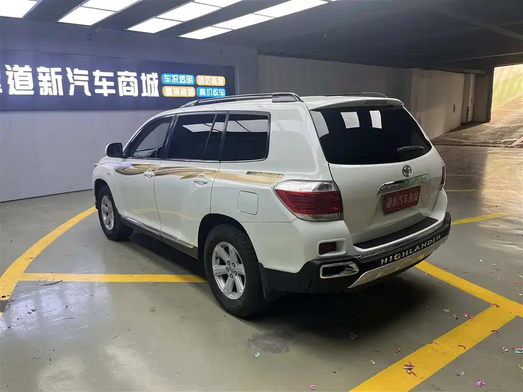 Toyota Highlander 2012 3.5L 4WD 7-Seater Elite Edition фото 9