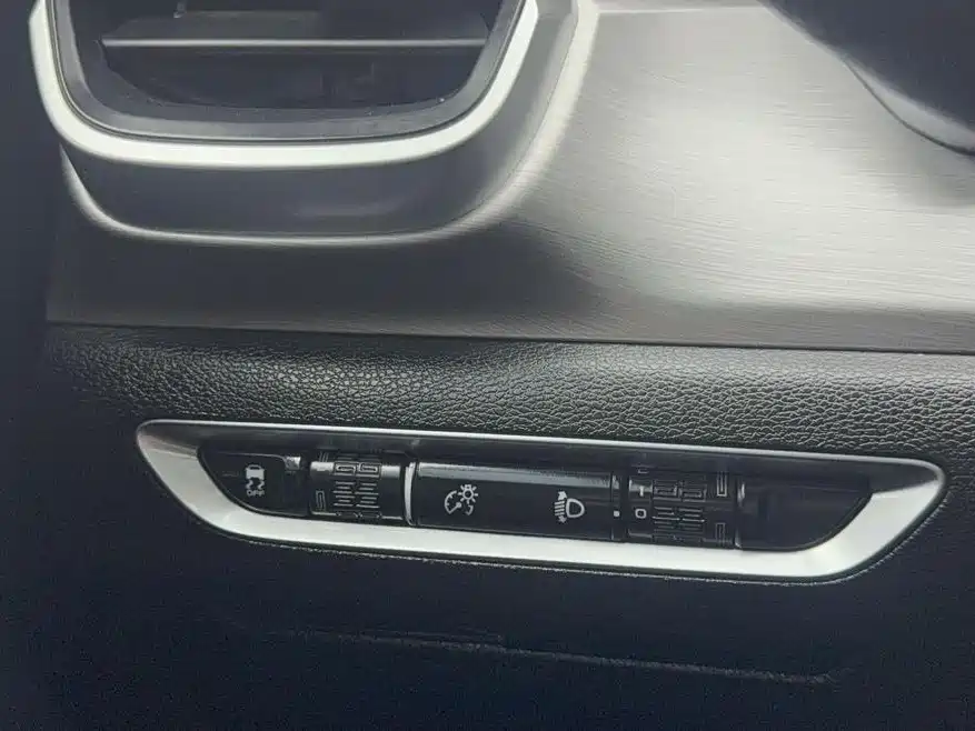 GEELY AUTOMOBILE BINYUE