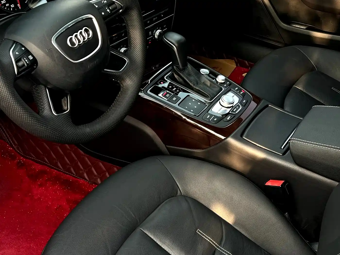 Audi A6L 2018 30th Anniversary 35 TFSI Fashion фото 6