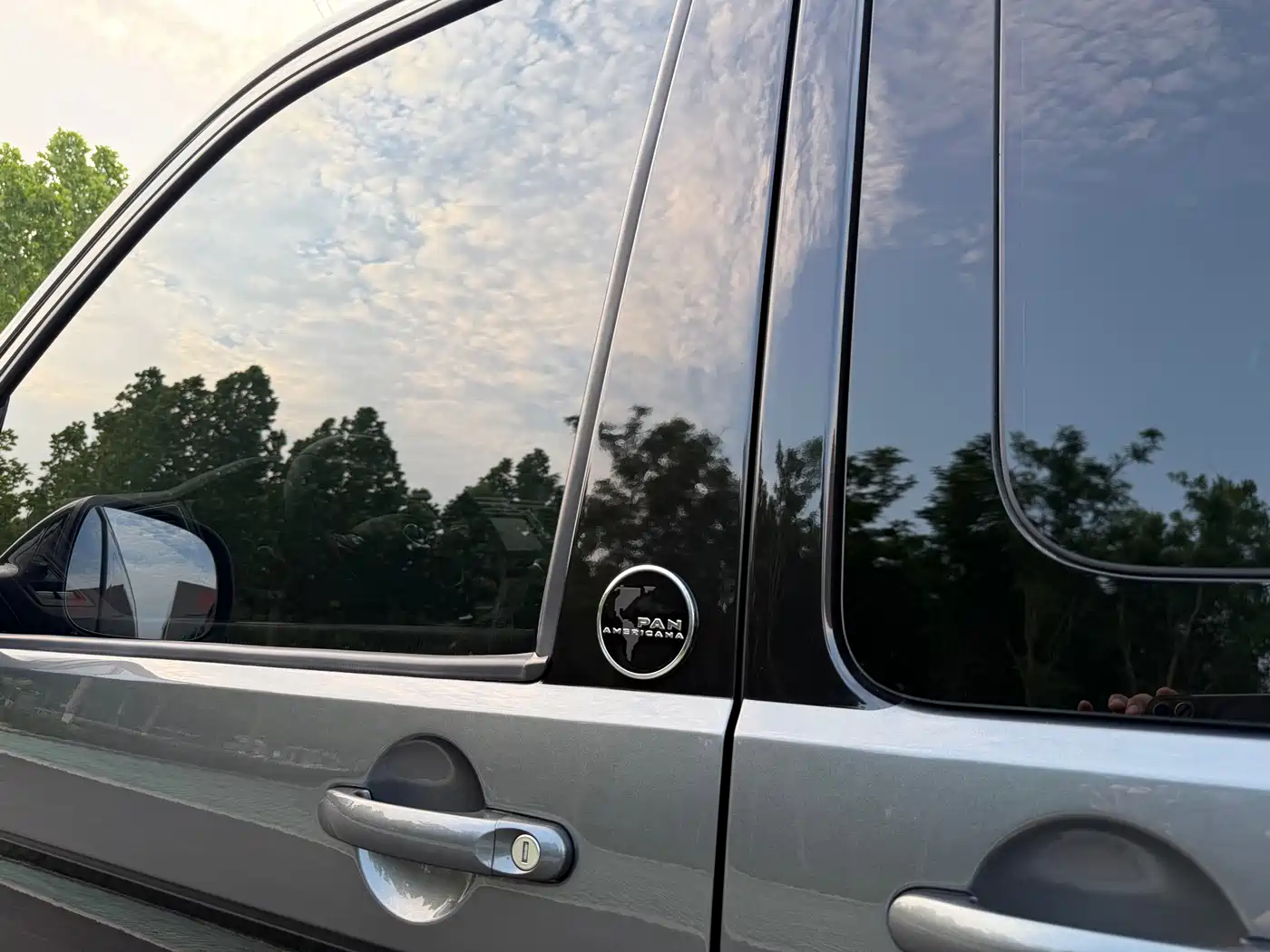 Volkswagen Multivan 2018 2.0TSI 4WD Explorer Edition 7-Seater фото 21