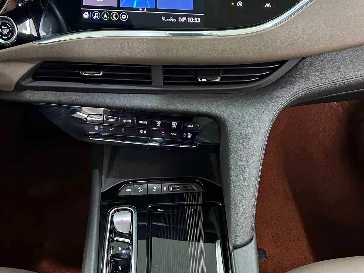 Buick Enclave 2020 28T 4WD Flagship Model фото 12