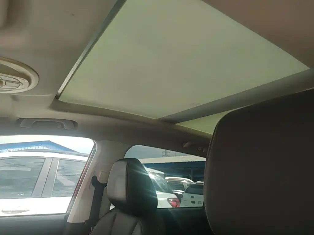Baojun 530 2019 2018 Model 1.5T DCT Flagship (China V)