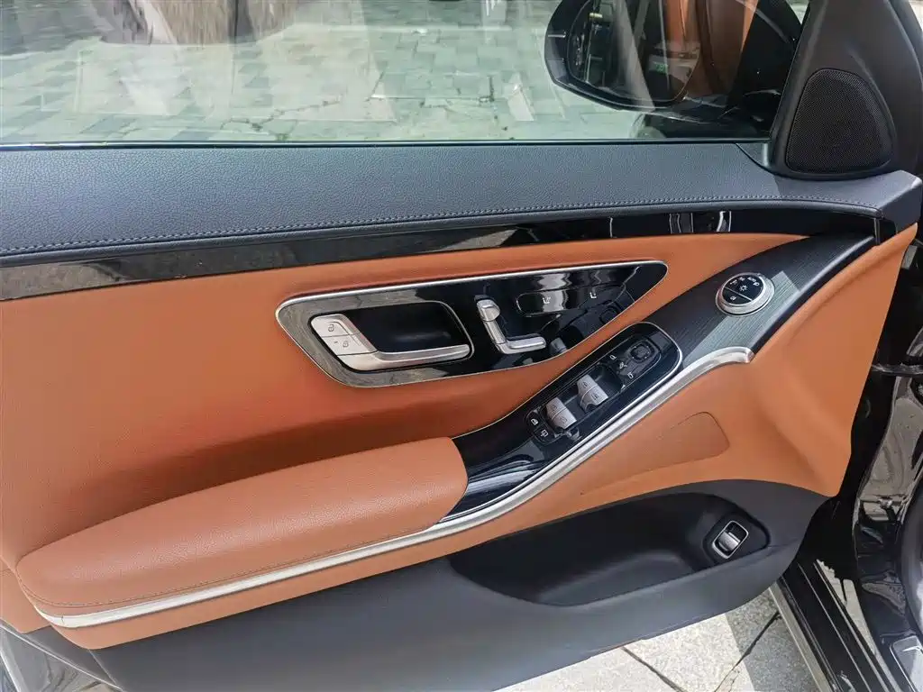 Mercedes-Benz S-Class 2024 S 400 L Business Edition фото 9