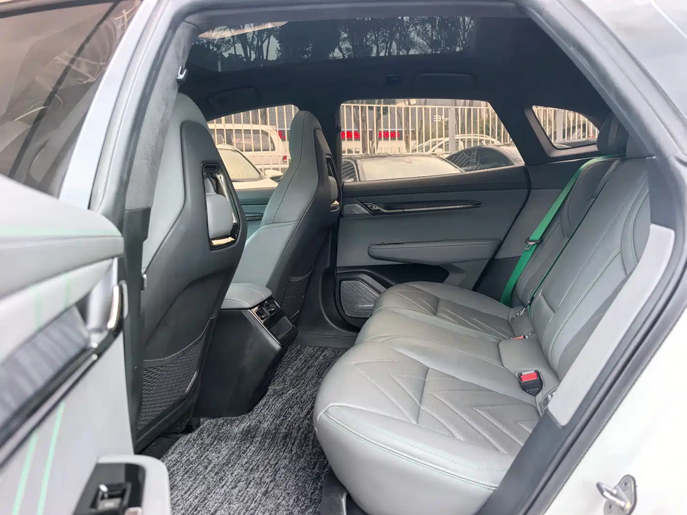 ZEEKR EXTREME KRYPTON 001