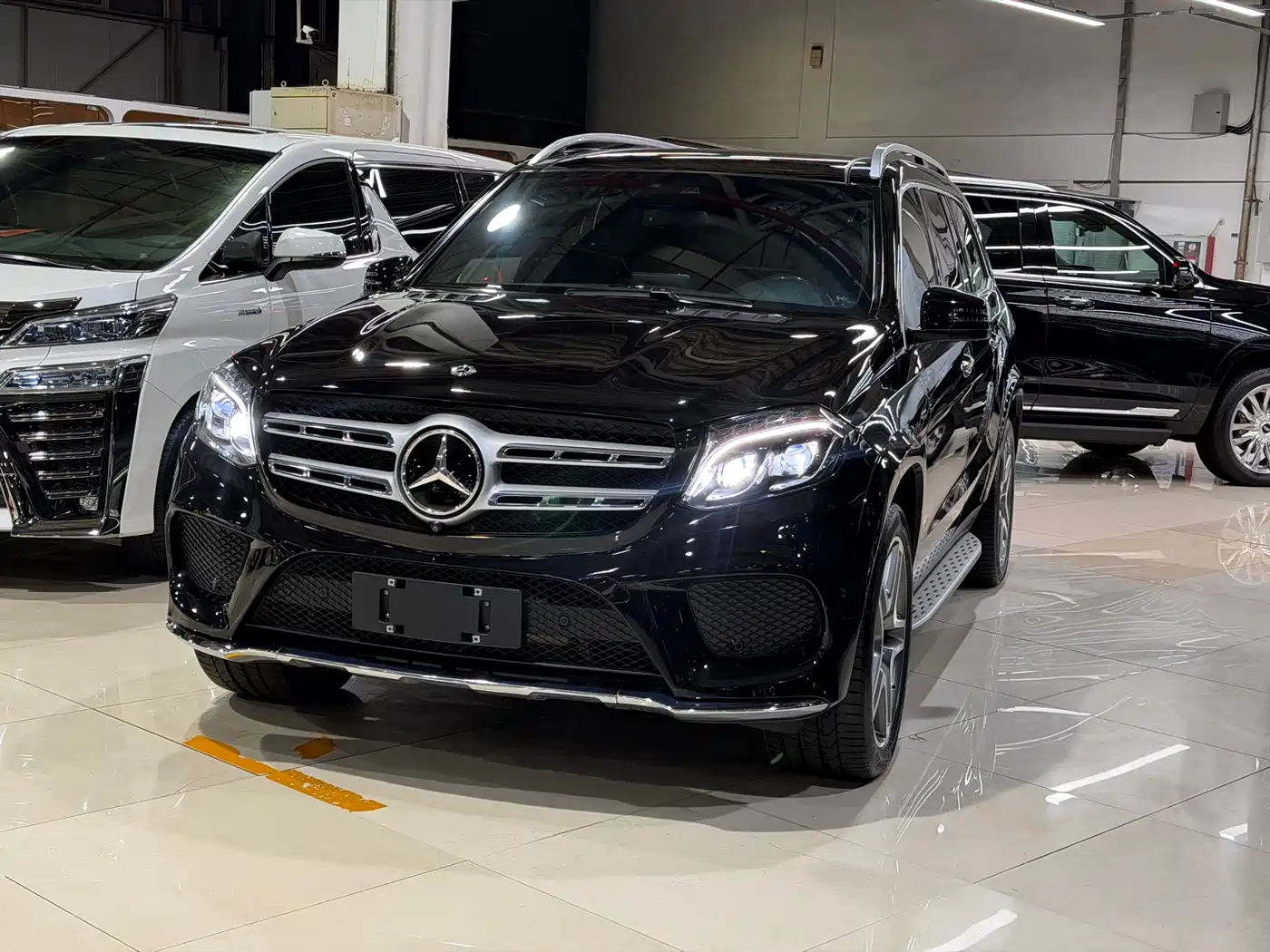 Mercedes-Benz GLS 2018 Facelift GLS 400 4MATIC Luxury