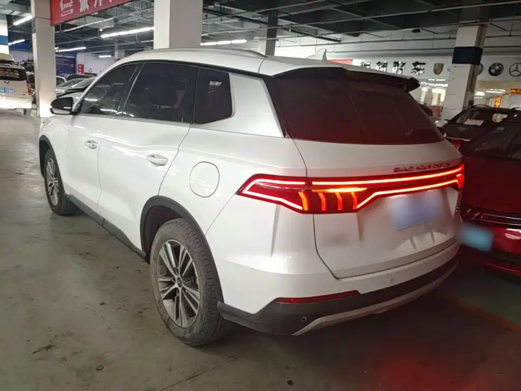 صورة 5 - BYD Song Pro