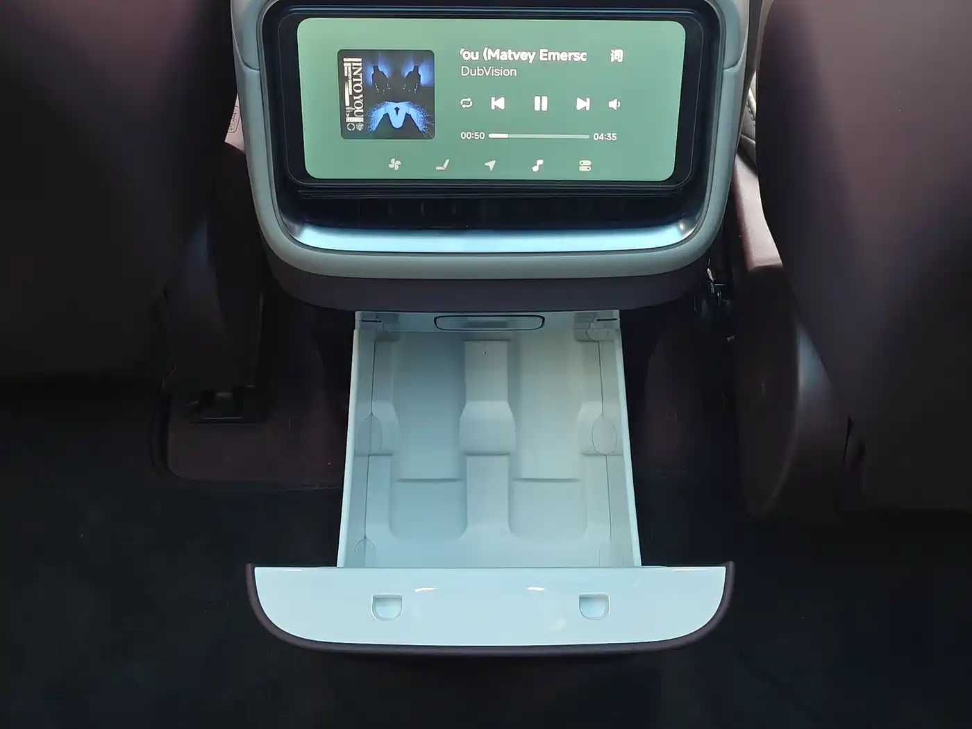 XIAOMI CAR XIAOMI YU7