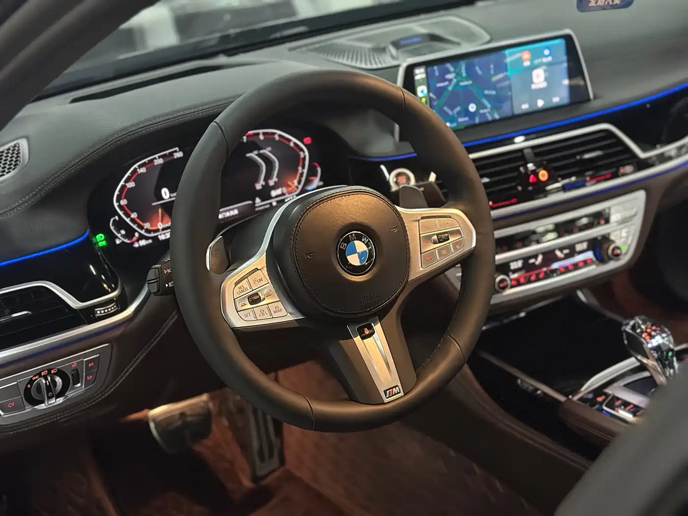 BMW 7 Series 2021 Model 740Li xDrive Executive Luxury Package фото 13