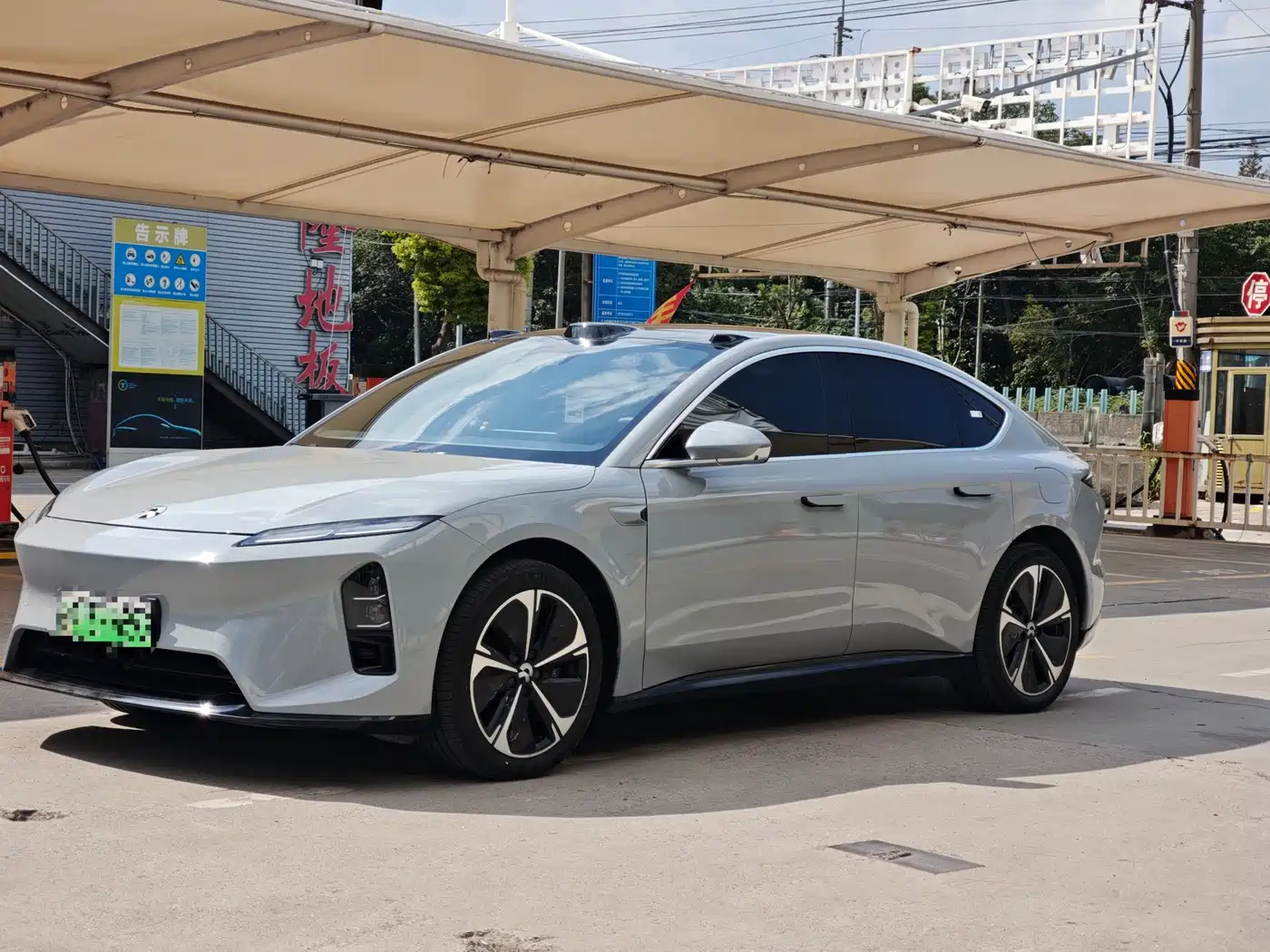 Фото 3 - NIO ET5