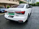 Фото 8 - Roewe i6 MAX EV