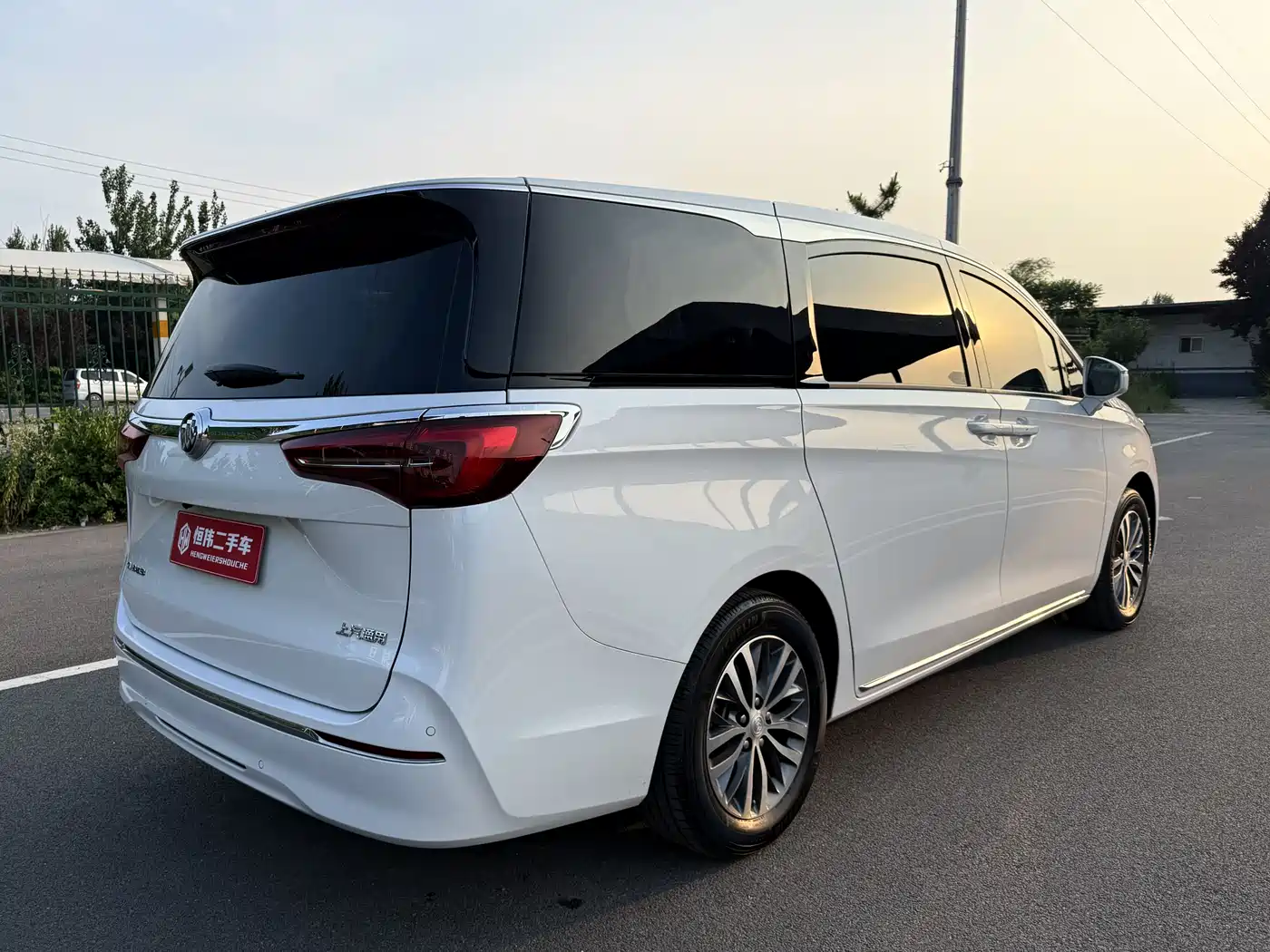 BUICK GL8