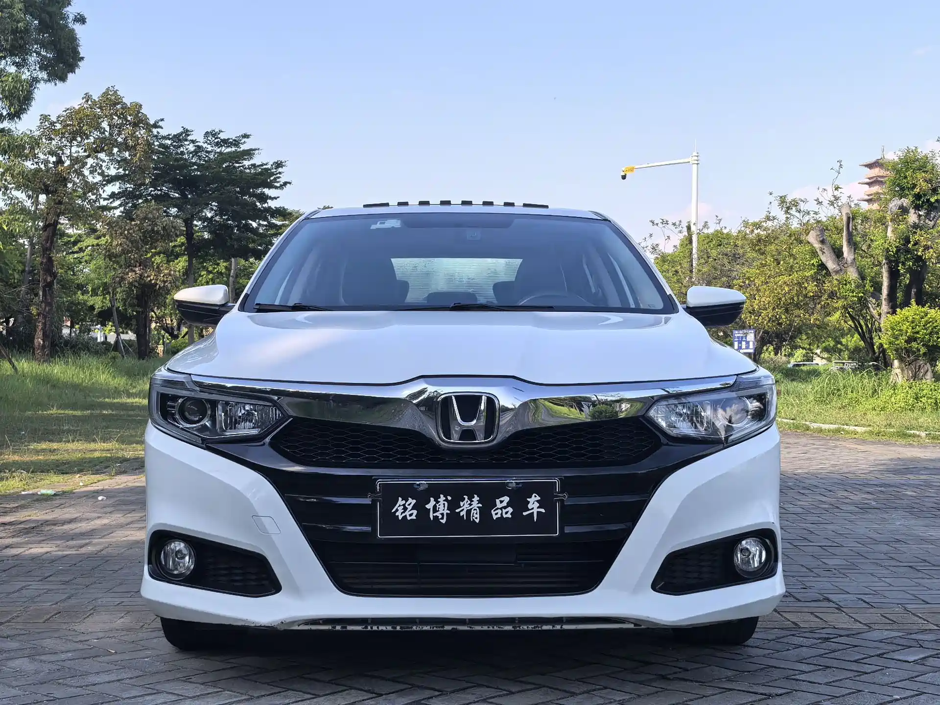Фото 2 - Honda Crider