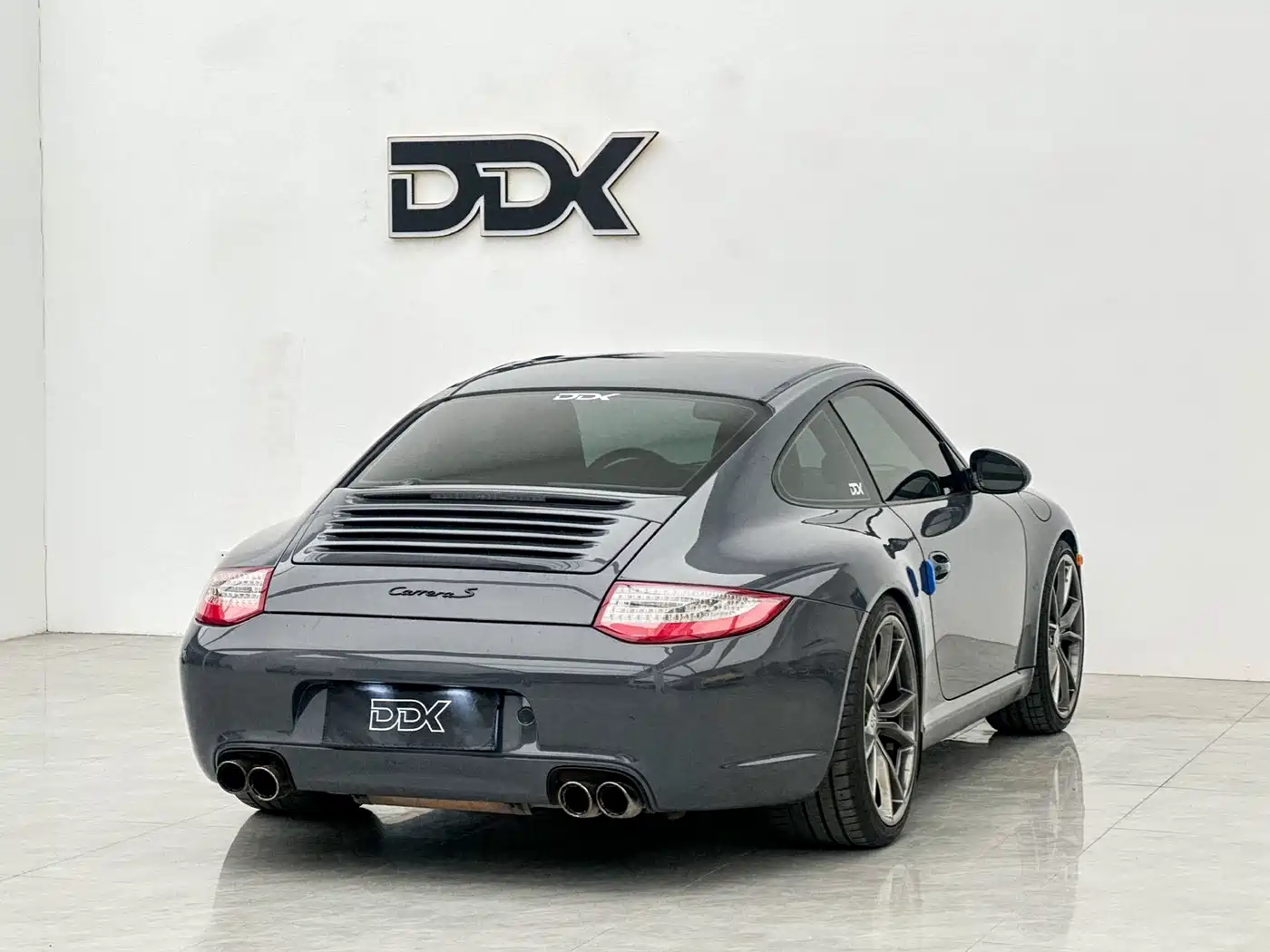 Porsche 911 2010 Carrera 3.6L фото 3