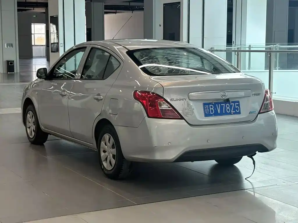 Nissan Sunny 2016 2015 1.5XE Manual Comfort